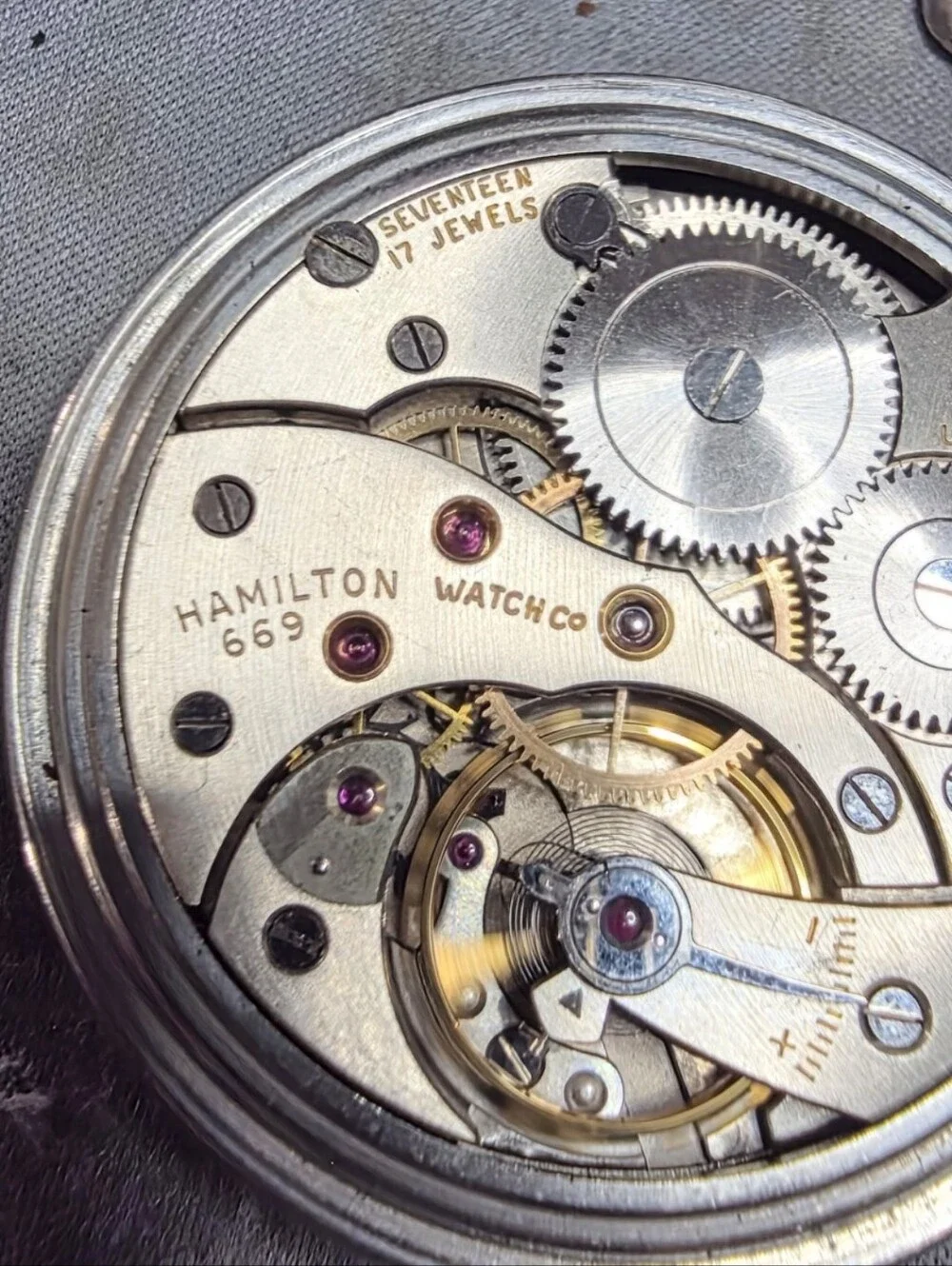 Hamilton Pocket vintage Hamilton Traffic Special